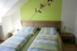 schlafzimmer_neu (1).jpg
